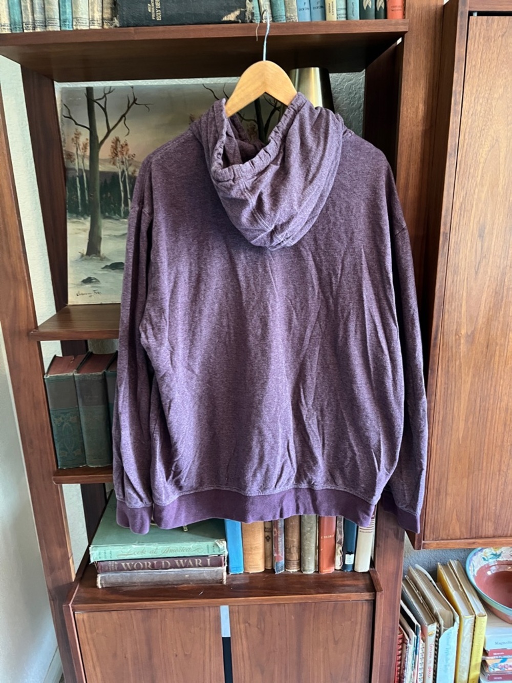 Patagonia Men's Maroon Crewneck Pullover with Multicolor Logo - Picture 5 of 5